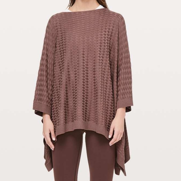 Lululemon Retails Divinity Poncho Woven, Color Spanish Oak Sz OS - Picture 11 of 11